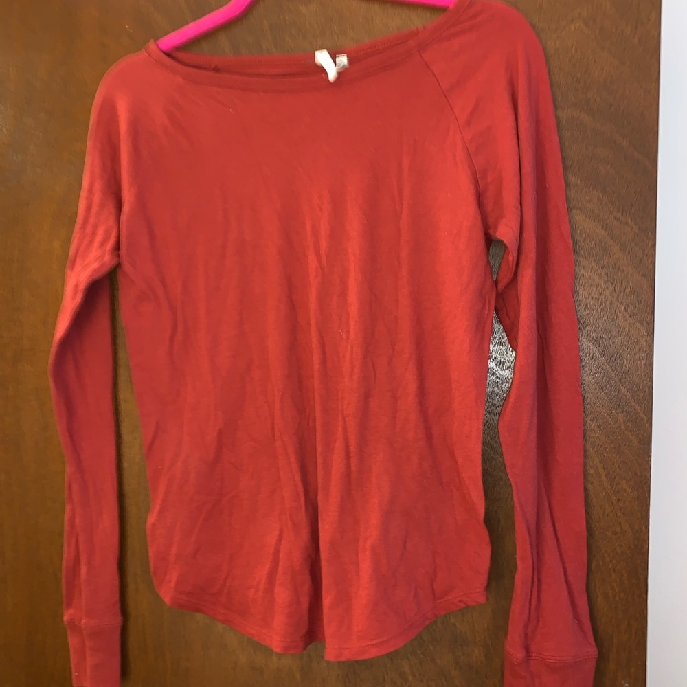 Raglan long sleeve top
